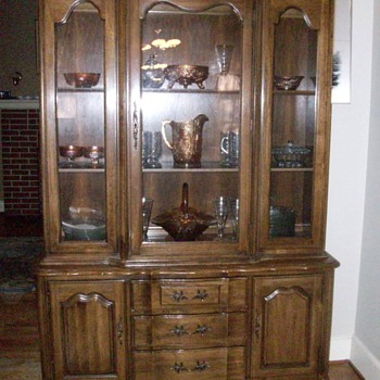 WHAT DO I HAVE ??? - Furniture