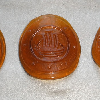 Nuline Wheaton Amber Glass Curved Discs - Art Glass