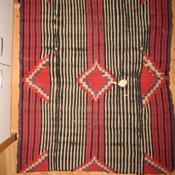 very old blanket? navaho or ? - Native American