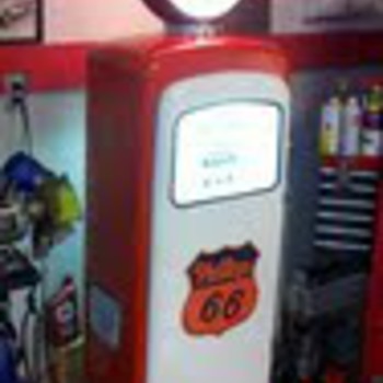 Wayne 90 1948 Gas Pumps