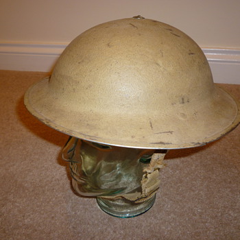 WW11 North African desert warfare helmet 8th Army - Military and Wartime