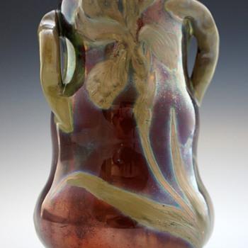 Rare Pierre Perret Iridescent Hand-thrown Ceramic Iris Vase - Art Nouveau