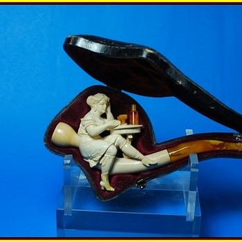 Girl at table - Tobacciana