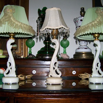 Prewar VS Postwar Aladdin Lamps