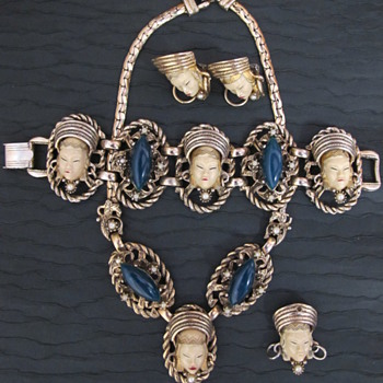 Selro Set Plus Bonus Crazy Story - Costume Jewelry