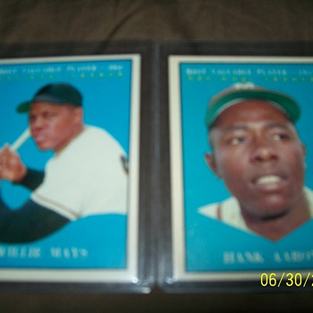 1961 Topps MVP Willie Mays & Hank Aaron - Baseball