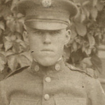 Canadian @ Fort George Wright Button and Cap Enlargement - Military and Wartime