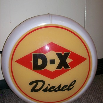 D-X Diesel Glass Globe - Petroliana