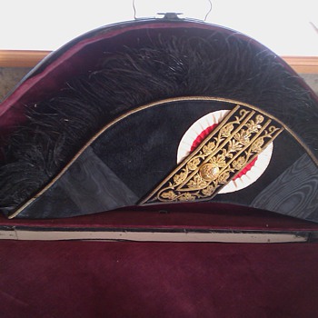 Bicorne Hat with Gold Bullions -- date and country unkown