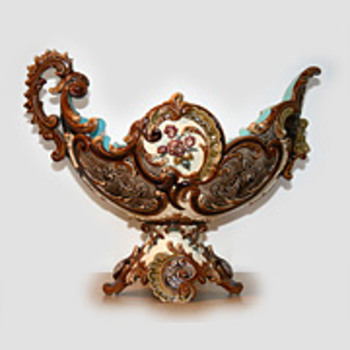 Continental Majolica collection.