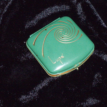 Vintage Compact found after 32 years - Accessories