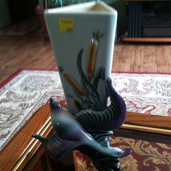 Hull vase 1940-1950