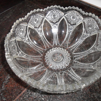 EAPG bowl from Grandma...looking for info