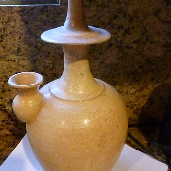 MY MYSTERY POTTERY CERAMIC WATER CONTAINER OR SMOKING DEVICE 