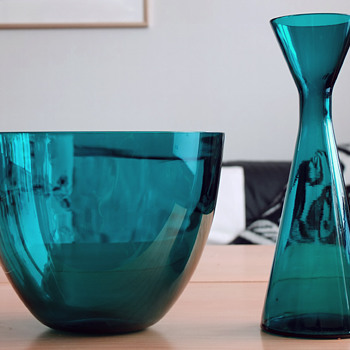 Blue-green bowl and vase -  Scandinavian style 1960s? - Art Glass