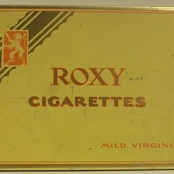 "Flat Fifties" Cigarette Tins - Tobacciana