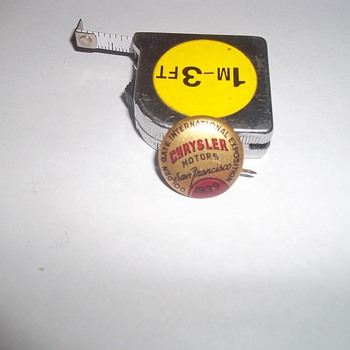1939 CHRYSLER MOTORS PIN