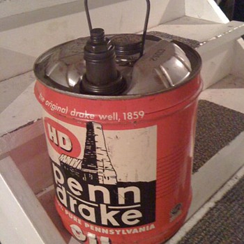 5 Gal Penn Drake motor oil can