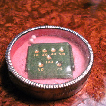 Pocket game/mirror souvenir - Games