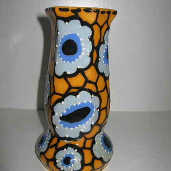 Czechoslovakia Art Deco Pottery Vase Rare Decor Slip Design Tecnuique 30's - Art Pottery