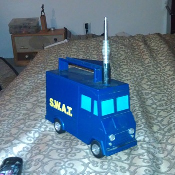 Vintage "Swat" 1970's Cb Walkie Talkie Radio Van
