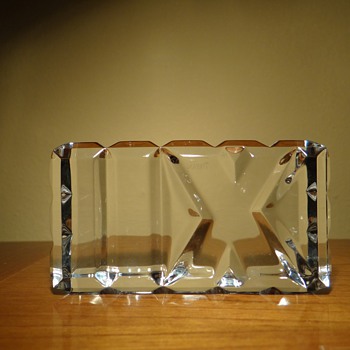 TIFFANY & CO. /REPOST  - Art Glass