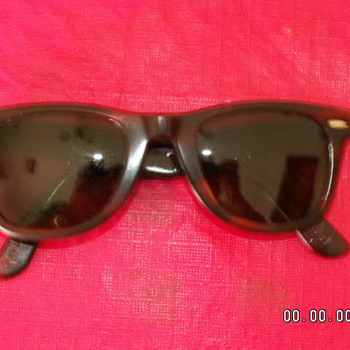 Vintage Ray Ban Wayfarer Sunglasses #1 - Accessories