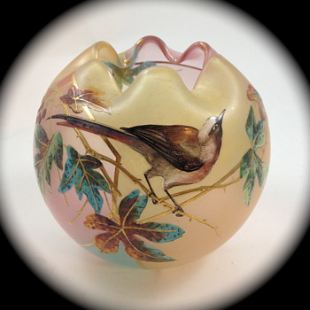 Harrach Royal Flemish Type Rose Bowl, ca. 1890s - Art Glass