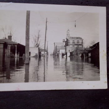 The 1937 Flood of Paducah Kentucky - Photographs