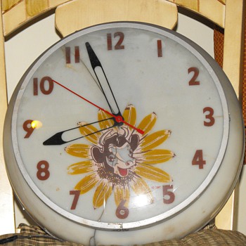 Old Borden's Elsie the cow light-up clock
