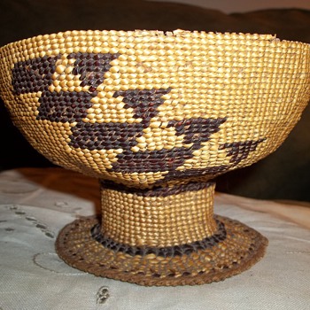 Native American Hupa Basket 