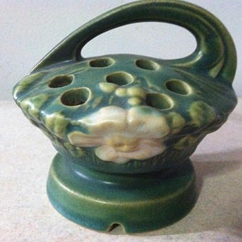 Roseville White Rosé Flower Frog - 1930's