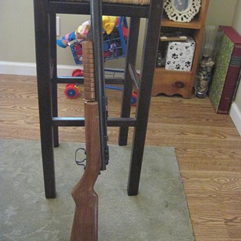 Benjamin Franklin .177 BB Gun Model 347
