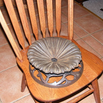 Think its a Spittoon