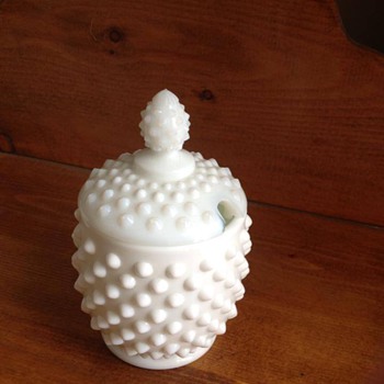 honey bowl or sugar bowl? milk glass - Glassware