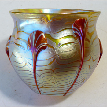 Lötz vase, P.G.1/4 (1901). 12,5 cm. - Art Glass