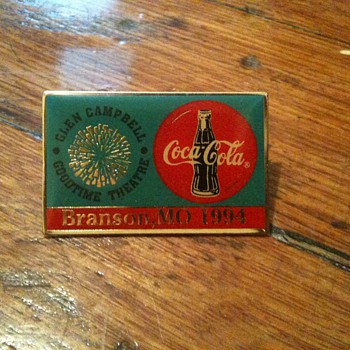 Coca Cola 1994 Pin