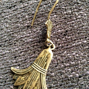 Egyptian revival silver earring - Fine Jewelry