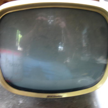 RCA ....tv - Electronics