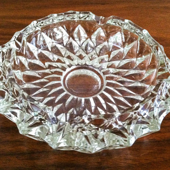 Cut glass ashtray - Glassware