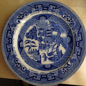 Garage sale find - China and Dinnerware