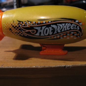 Hot Wheel Power Blimp
