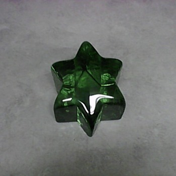 EMERALD GREEN 6 POINT STAR