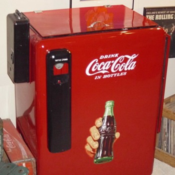 Coca Cola Vending Machine