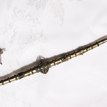 I think this is a dragon pipe only.
