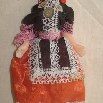 ITALY? DOLL - Dolls