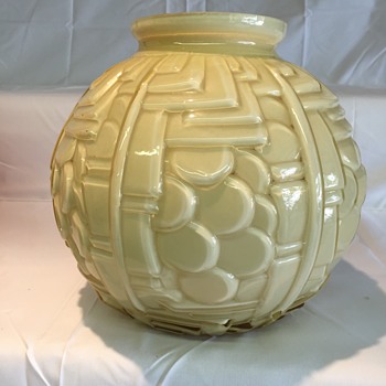 Mystery Deco Vase - Art Glass