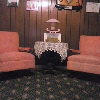 Pink Retro - Furniture