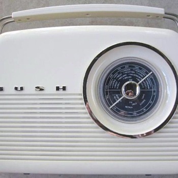 1960 Bush Model TR82 AM/FM Radio (Reproduction)