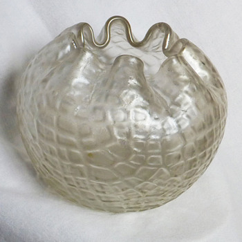 Rindskopf Martele Rose Bowl - Art Glass